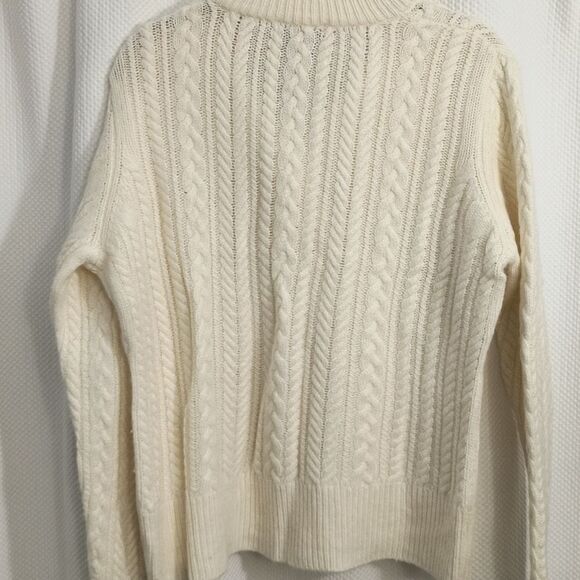 Cream color cable sweater Women's - Picture 4 of 4